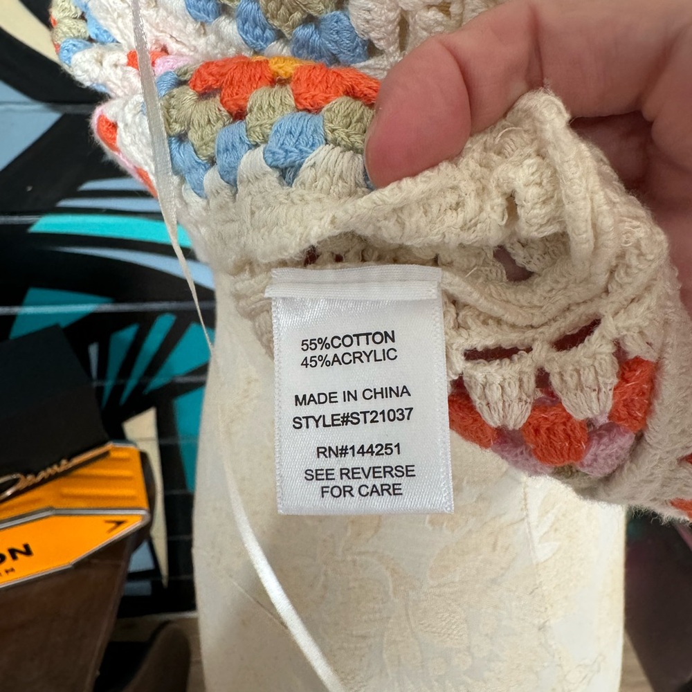 NWT Sincerely Jules Knit Top, Retails $135! - Picture 10 of 10